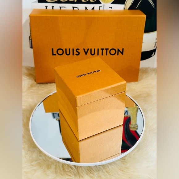 Louis Vuitton Accessories - Louis Vuitton Jewelry Box w/ Drawer EUC